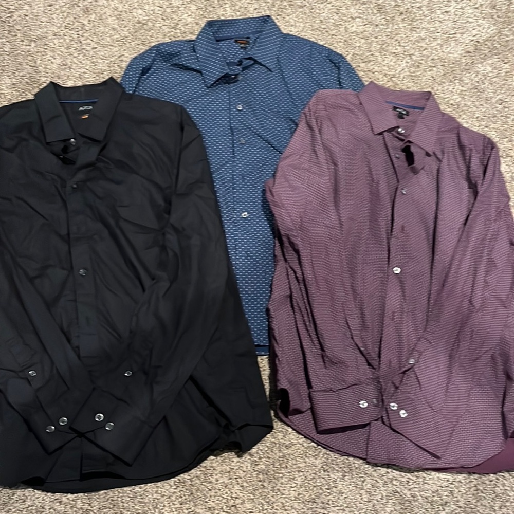 3 Men’s L Apt 9 Dress Shirts